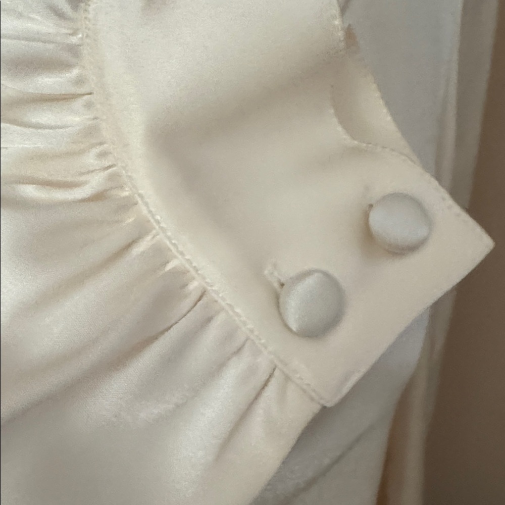 St. John Cream Cowl Neck Top - Picture 4 of 10